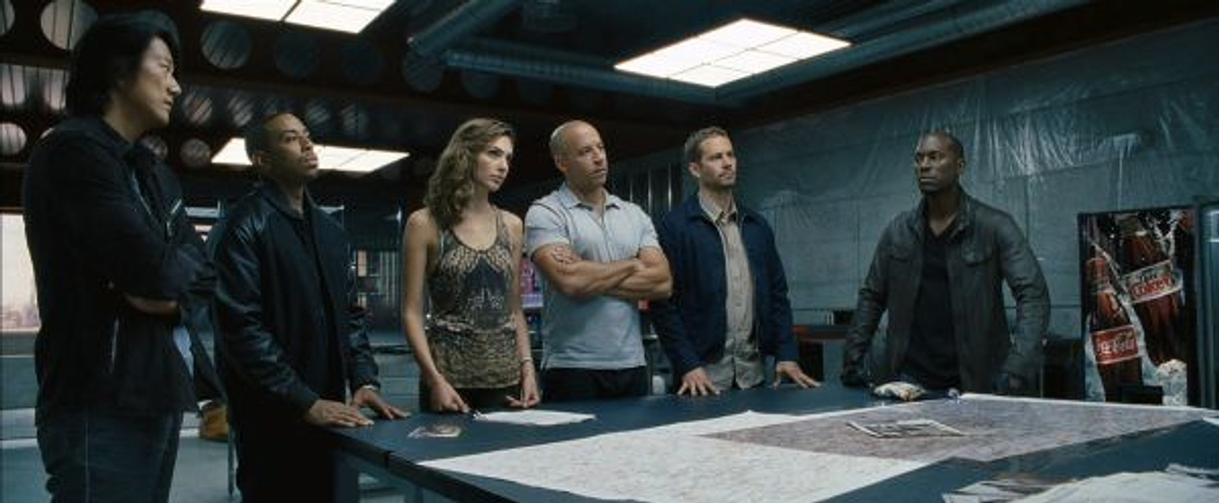 Paul Walker, Vin Diesel, Tyrese Gibson, Sung Kang y Gal Gadot en Fast & Furious 6