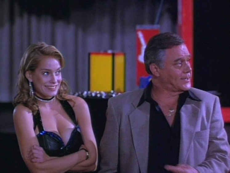 Michael Callan y Lee Armstrong en leprechaun-3