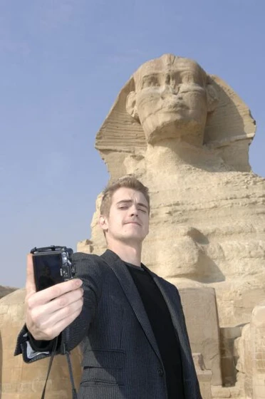 Hayden Christensen en jumper (Junket en Giza (Febrero 2008))