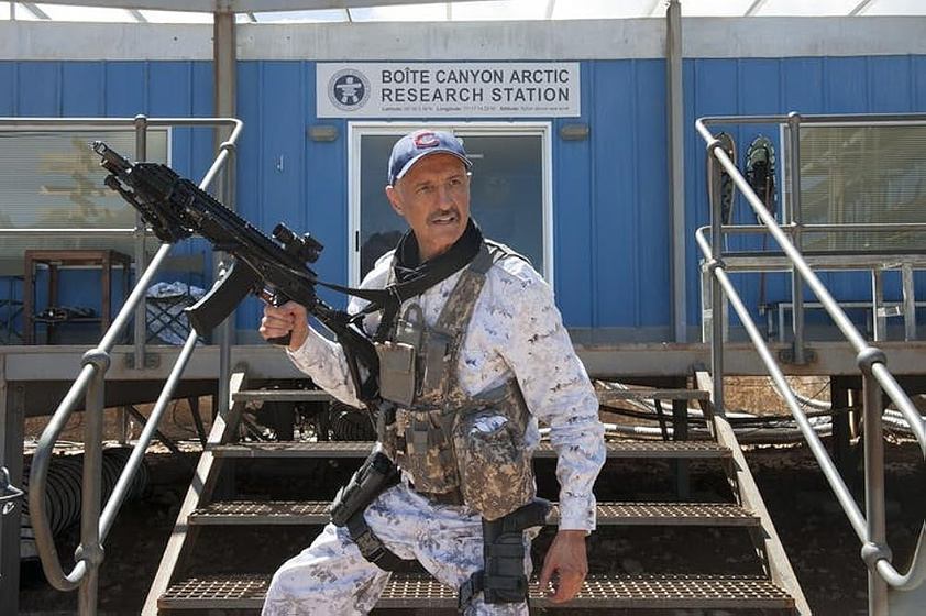 Michael Gross en Temblores 6: Un Día en el Infierno