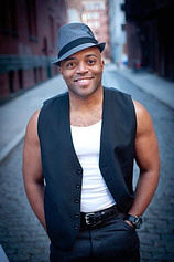 picture of actor Shawn Andrews