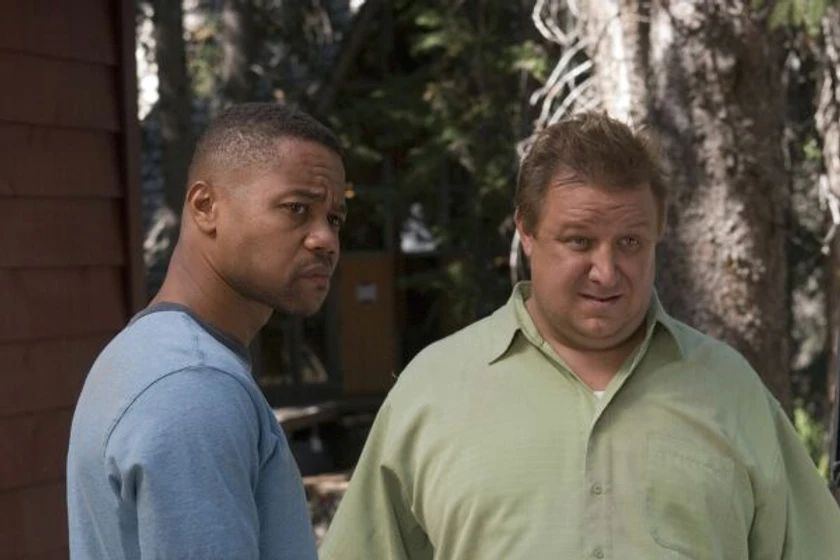 Cuba Gooding Jr. y Paul Rae en papa-canguro-2