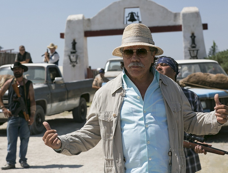 Edward James Olmos en 2 Guns