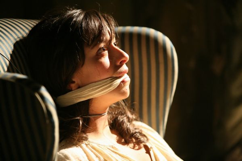 Oona Chaplin en Imago Mortis