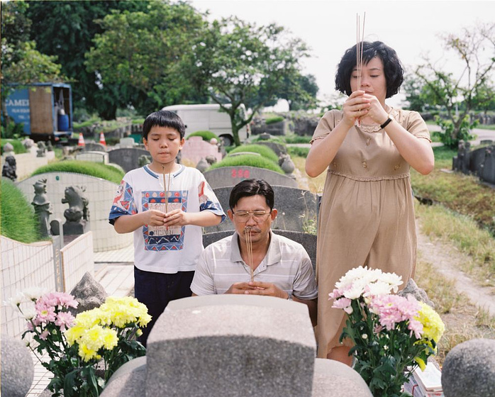 Yann Yann Yeo, Koh Jia Ler y Tian Wen Chen en Retratos de Familia
