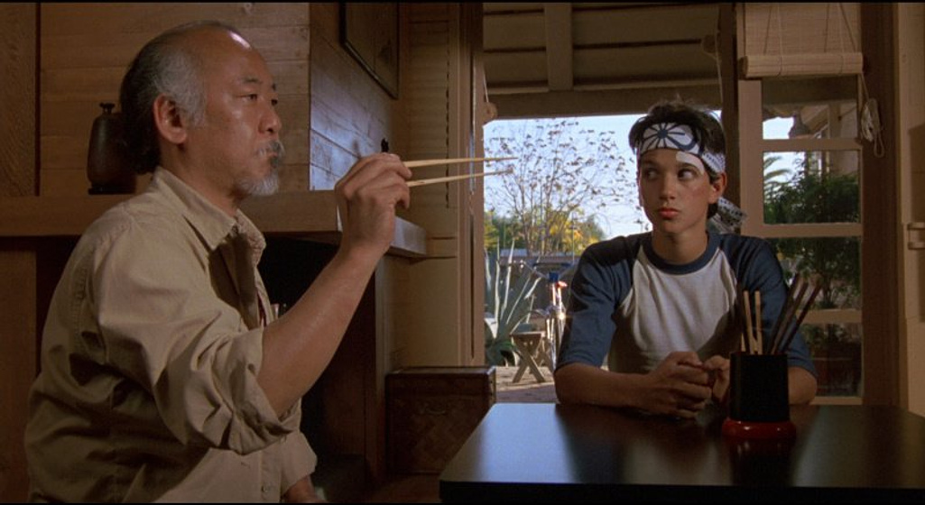 Ralph Macchio y Pat Morita en Karate Kid