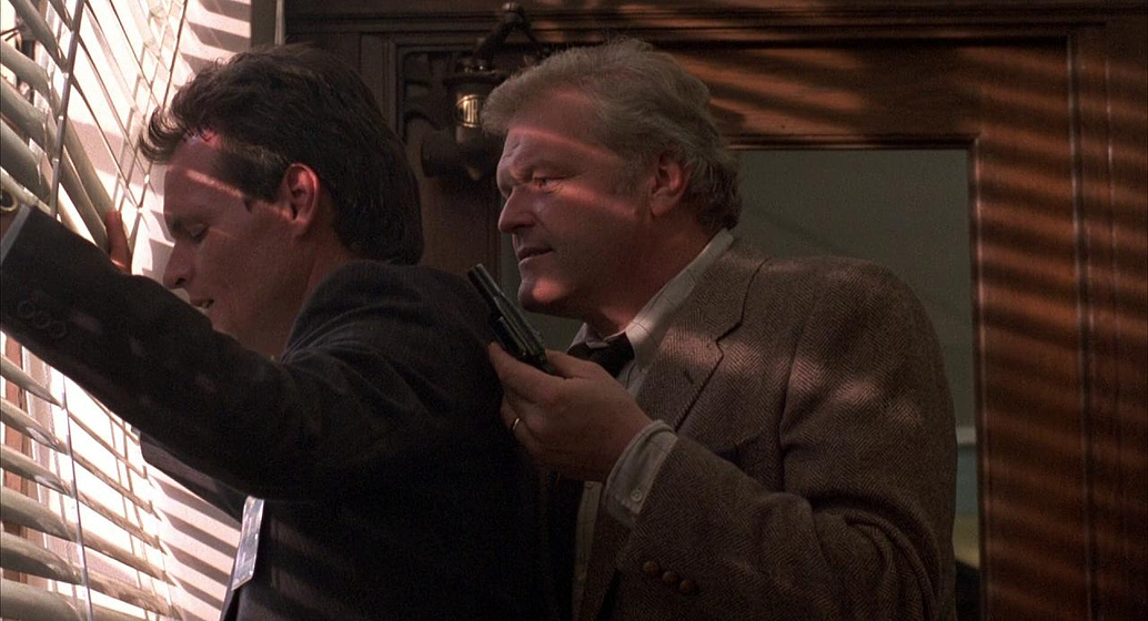 Brian Dennehy y Jay Ingram en Best Seller