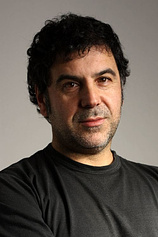 picture of actor Victor Mosqueira