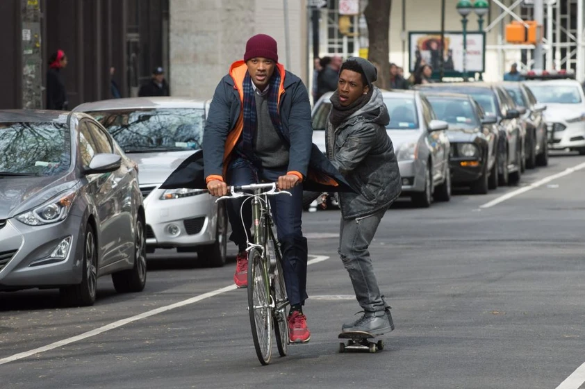 Will Smith y Jacob Latimore en belleza-oculta