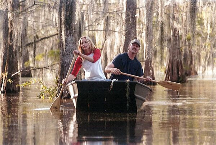 Maria Bello y William Hurt en Yellow Handkerchief