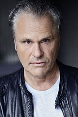 picture of actor Christopher Gareisen