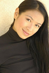 picture of actor Gillian Tan