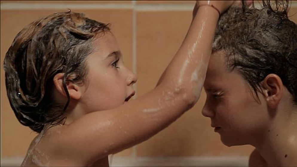 Zoé Héran y Malonn Lévana en Tomboy