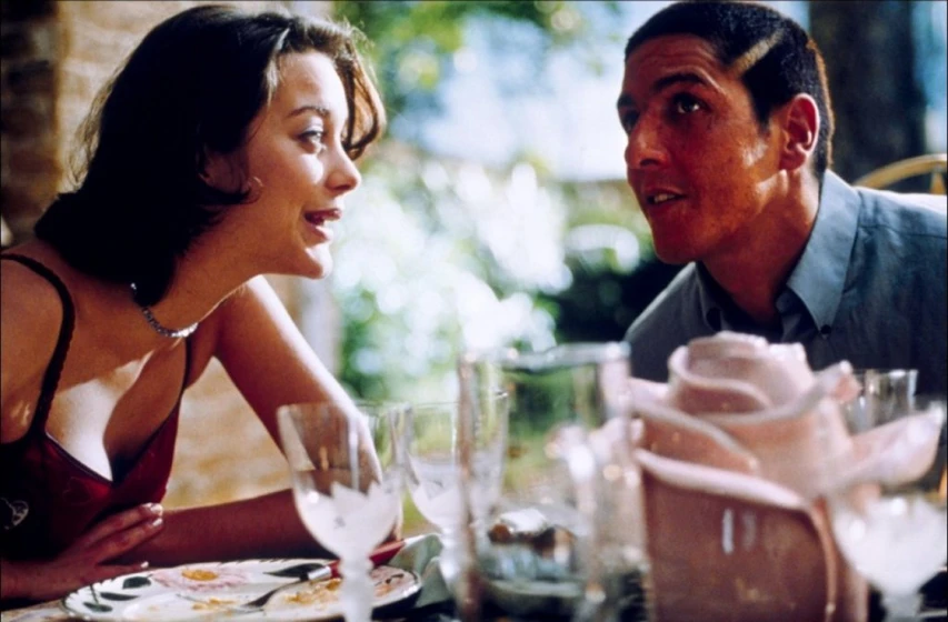 Samy Nacéri y Marion Cotillard en taxi-2