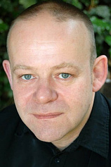 picture of actor Huw Higginson