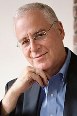 photo of person Ron Chernow