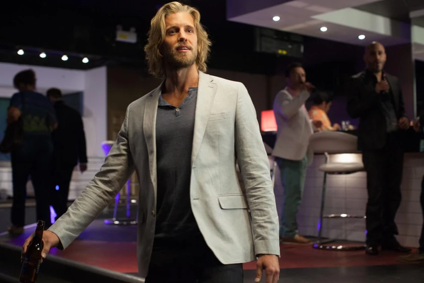Matt Barr en cambio-de-planes
