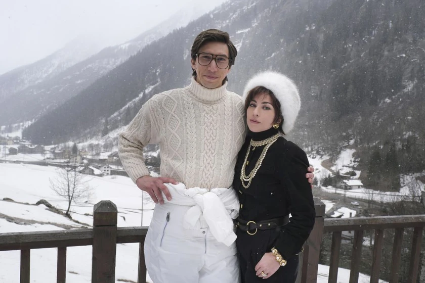 Lady Gaga y Adam Driver en La Casa de Gucci