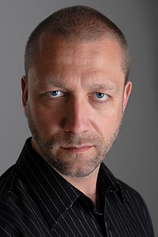 picture of actor Glenn Salvage