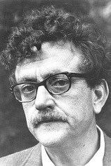 photo of person Kurt Vonnegut Jr.