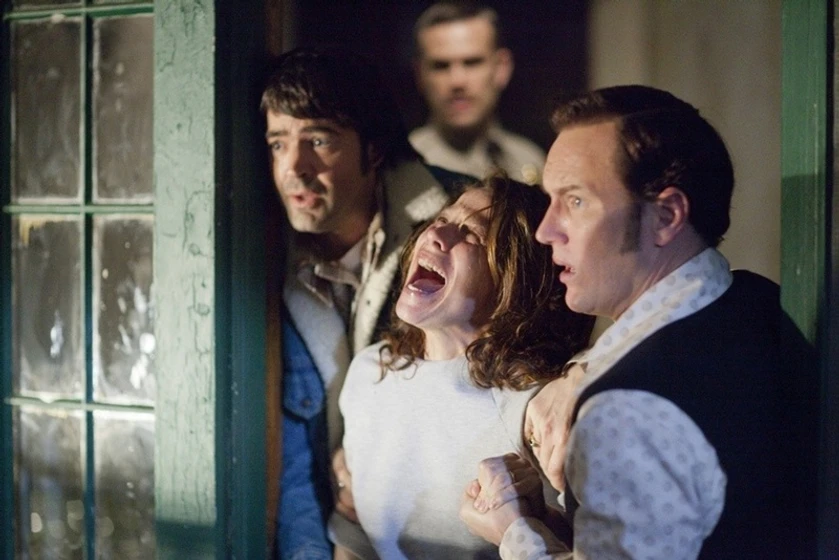 Lili Taylor, Ron Livingston, Patrick Wilson [I] y John Brotherton en Expediente Warren. The Conjuring