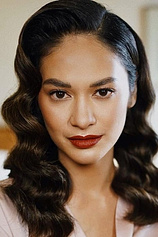picture of actor Hana Malasan