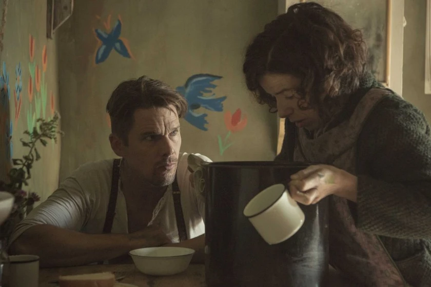 Ethan Hawke y Sally Hawkins en maudie-el-color-de-la-vida
