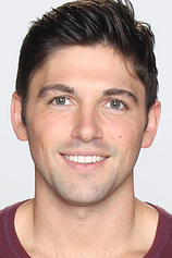 picture of actor Robert Adamson