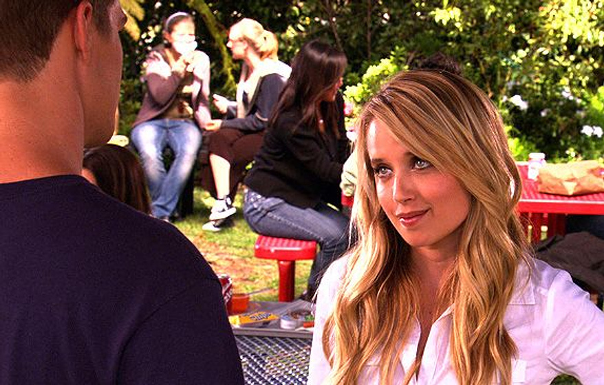 Megan Park en Falsa Inocencia
