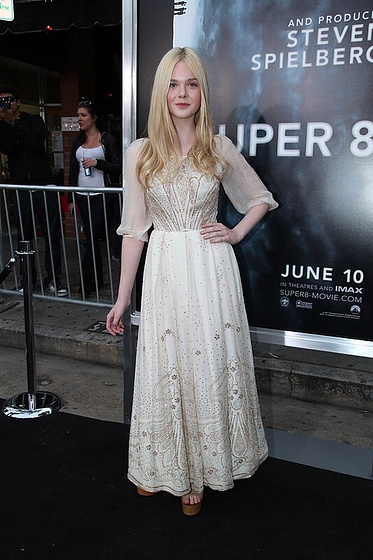 Amanda Michalka en Super 8 (Premiere en Los Ángeles. Junio 201)