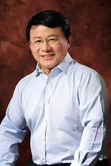 photo of person Hugo Shong