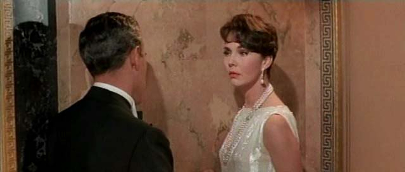 Jennifer Jones en Suave es la Noche