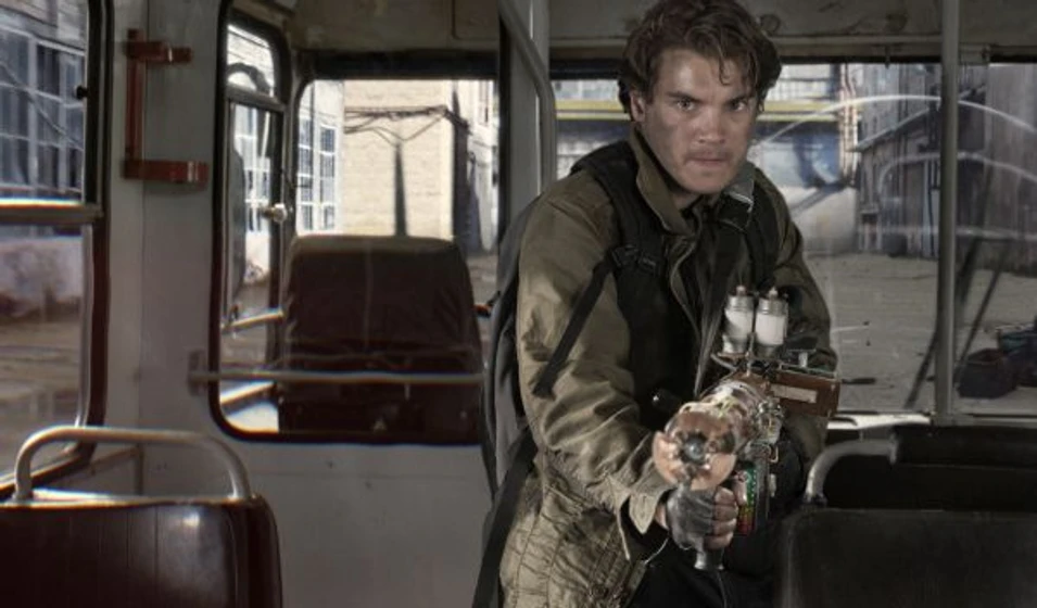 Emile Hirsch en la-hora-mas-oscura