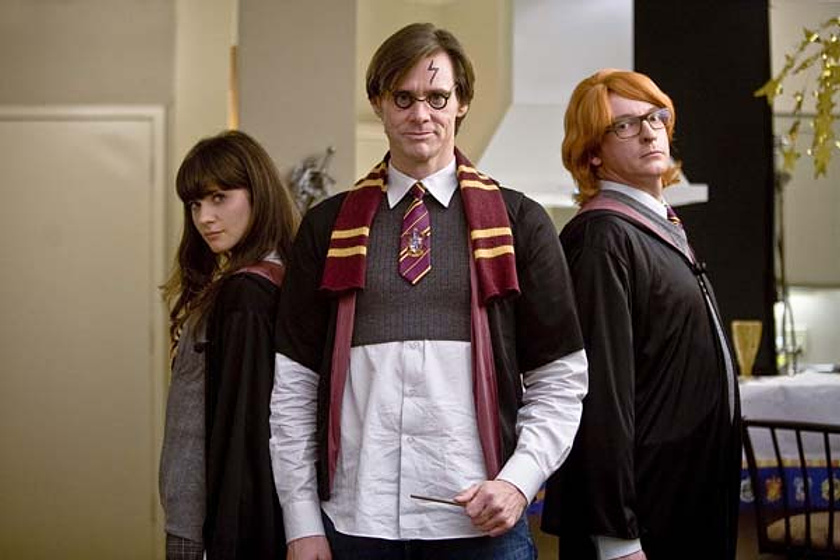 Jim Carrey y Zooey Deschanel en Di que sí