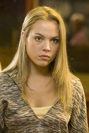 Agnes Bruckner en La Marca del Lobo