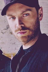 photo of person Jonny Buckland