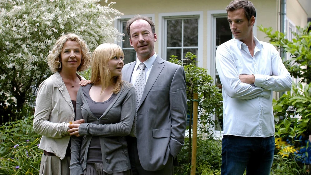 Ulrich Noethen, Max von Thun y Michaela May en nunca-te-fies-de-tu-jefe