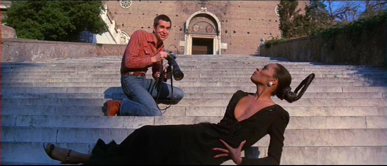 Anthony Perkins y Diana Ross en Mahogany, Piel Caoba