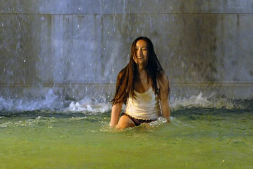 Valentina Izumi en Questa notte è ancora nostra (La noche es nuestra)