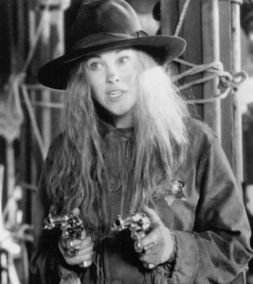 Catherine O'Hara en un-cuento-el-mito-de-pecos-bill