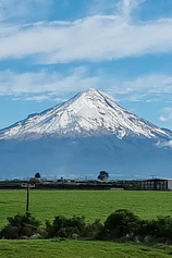 picture of actor Te Kāhui Tupua Taranaki Mounga