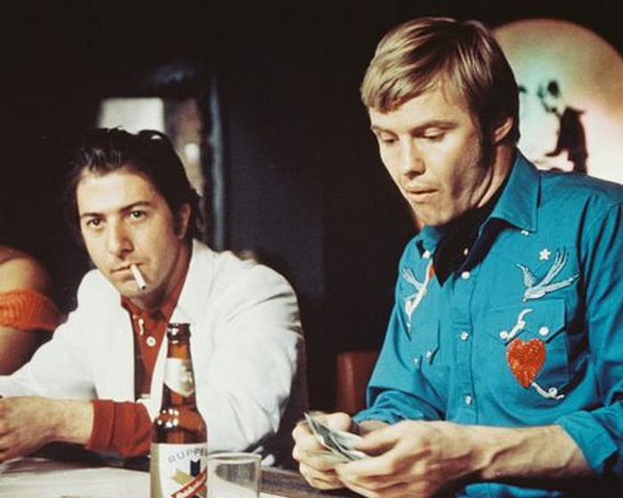 Jon Voight y Dustin Hoffman en Cowboy de Medianoche