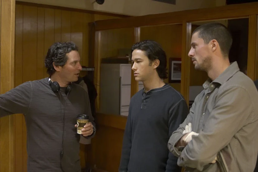 Matthew Goode, Joseph Gordon-Levitt y Scott Frank en the-lookout