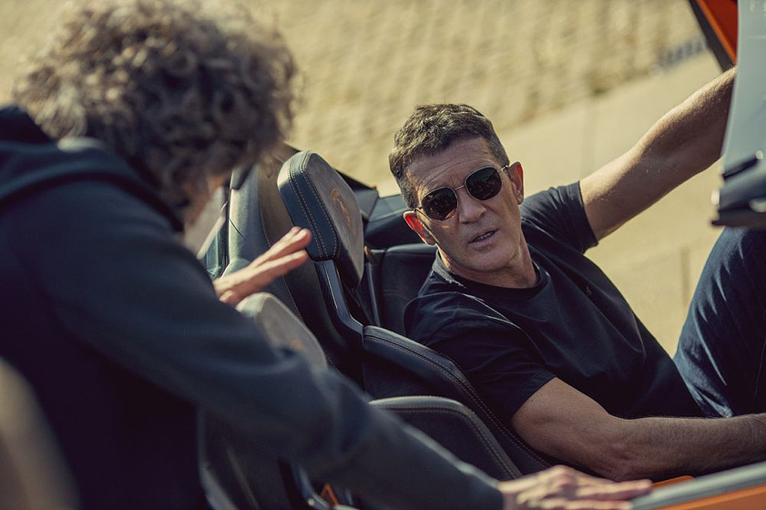 Antonio Banderas en Competencia Oficial