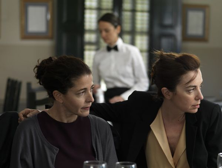Nora Navas y Ágata Roca en Todos Queremos lo Mejor para ella