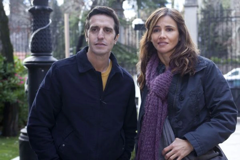 Goya Toledo y Diego Peretti en Maktub