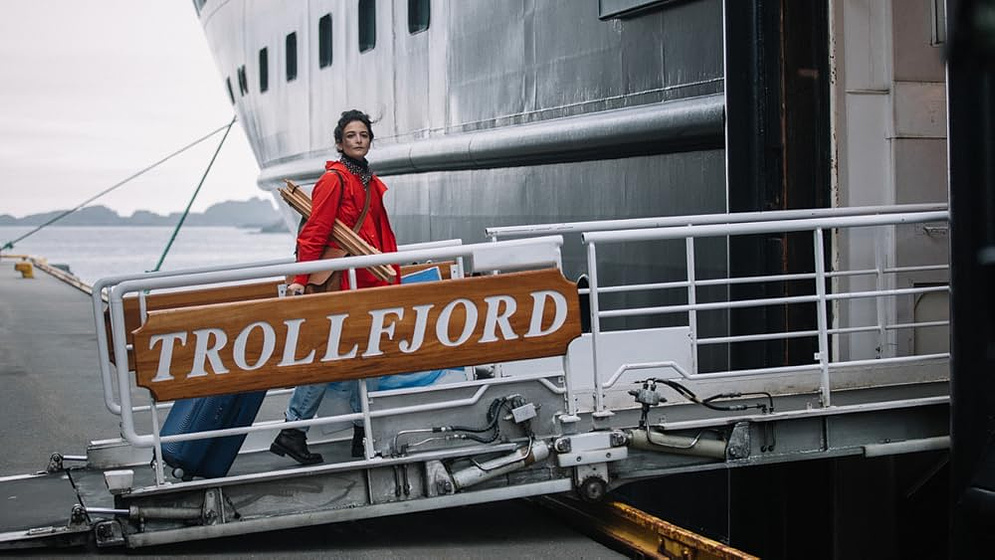 Jenny Slate en the-sunlit-night