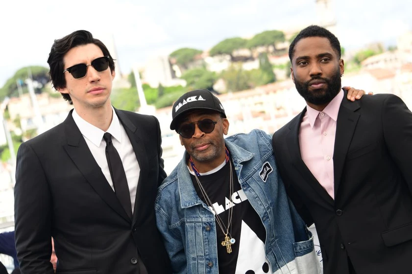 Spike Lee, Adam Driver y John David Washington en infiltrado-en-el-kkklan (Photocall en Cannes. 2018)