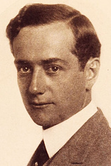 picture of actor Leo Pierson
