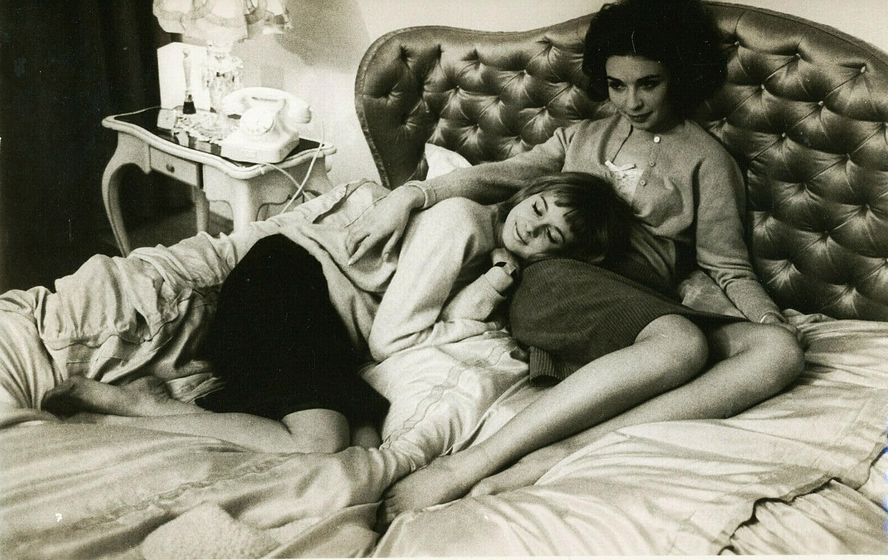Monica Ekman y Claudia Marus en El Monte de Venus